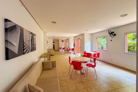 Apartamento à venda com 44m², 2 quartos e 1 vaga Apartamento à venda com 44m², 2 quartos e 1 vagaSalão de Festas