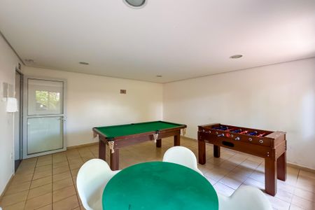 Apartamento à venda com 44m², 2 quartos e 1 vaga Apartamento à venda com 44m², 2 quartos e 1 vagaSalão de jogos