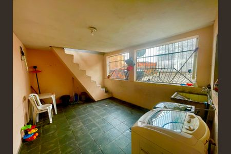 Casa à venda com 160m², 2 quartos e sem vagaÁrea de Serviço