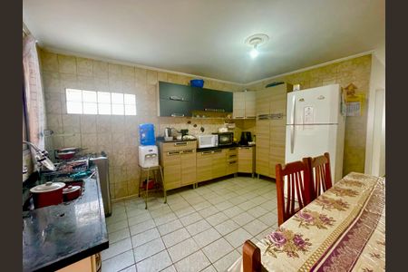 Casa à venda com 160m², 2 quartos e sem vagaCozinha