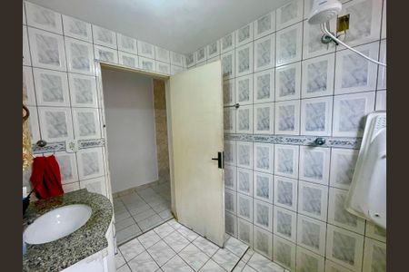 Casa à venda com 160m², 2 quartos e sem vagaBanheiro 2