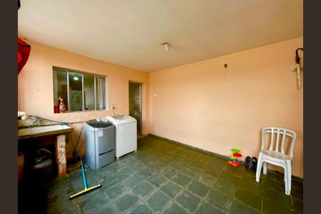 Casa à venda com 160m², 2 quartos e sem vagaÁrea de Serviço