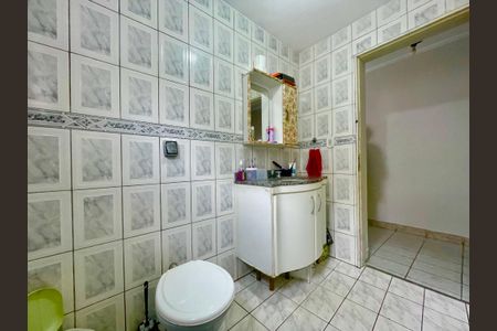 Casa à venda com 160m², 2 quartos e sem vagaBanheiro 2