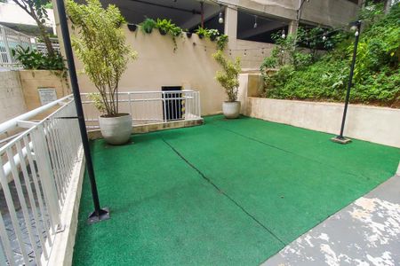 Apartamento para alugar com 60m², 2 quartos e 1 vagaÁrea comum 