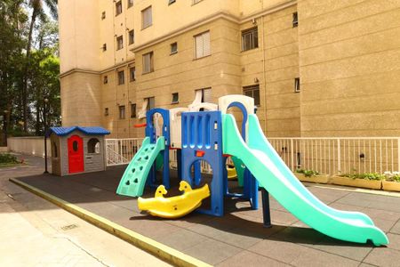 Apartamento para alugar com 60m², 2 quartos e 1 vagaÁrea comum - Playground