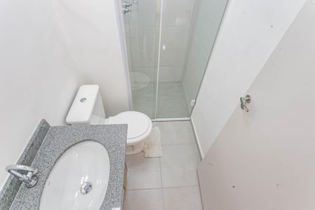 Apartamento para alugar com 38m², 2 quartos e sem vagaBanheiro