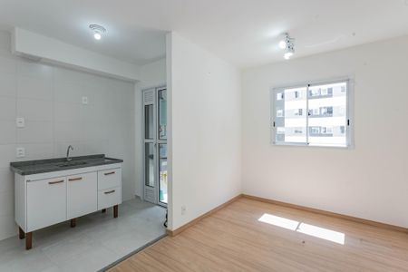 Sala de apartamento para alugar com 2 quartos, 38m² em Vila Vermelha, São Paulo