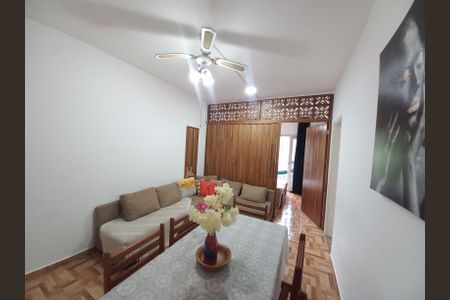 Sala de apartamento para alugar com 2 quartos, 65m² em Itararé, São Vicente