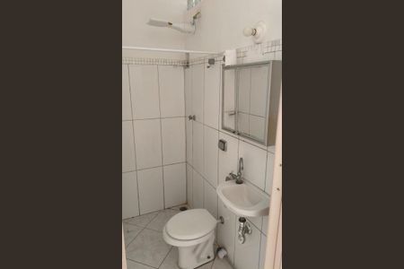 Studio à venda com 44m², 1 quarto e sem vaga Studio à venda com 44m², 1 quarto e sem vagaBanheiro Social