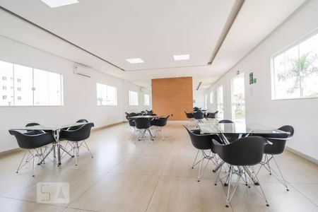 Apartamento para alugar com 40m², 2 quartos e 2 vagas