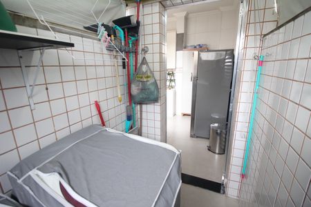 Apartamento à venda com 98m², 3 quartos e 2 vagasÁrea de Serviço