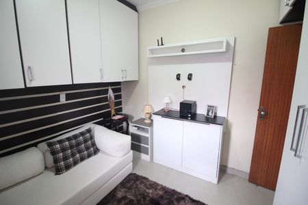 Apartamento à venda com 98m², 3 quartos e 2 vagasQuarto 2