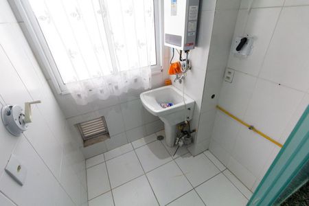 Apartamento para alugar com 69m², 2 quartos e 1 vagaÁrea de Serviço