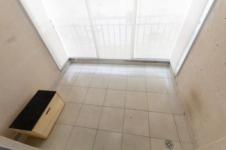 Apartamento para alugar com 69m², 2 quartos e 1 vagaVaranda