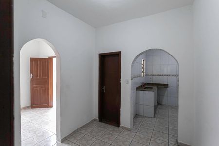 Casa à venda com 300m², 3 quartos e 4 vagasCopa