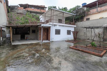 Casa à venda com 300m², 3 quartos e 4 vagasFachada
