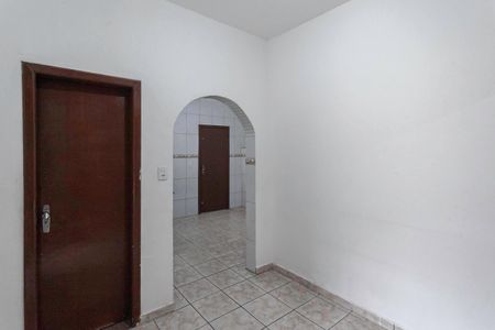 Casa à venda com 300m², 3 quartos e 4 vagasCopa