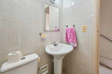 Casa de condomínio para alugar com 78m², 2 quartos e 1 vagabanheiro