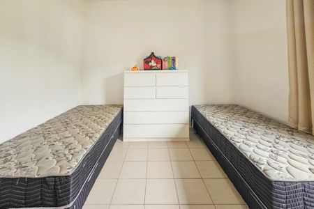 quarto 2 de casa de condomínio para alugar com 2 quartos, 78m² em Jardim Praiano, Guarujá