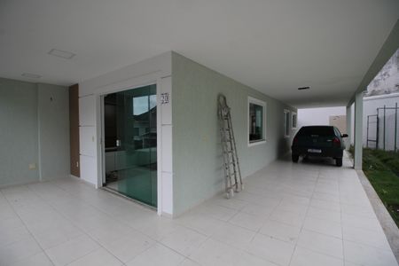 Casa de condomínio para alugar com 300m², 4 quartos e 3 vagasGaragem