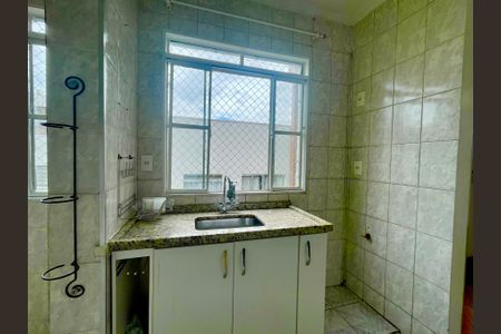 Apartamento à venda com 54m², 2 quartos e 1 vagaCozinha