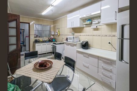 Casa de condomínio para alugar com 120m², 2 quartos e 2 vagas