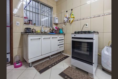 Casa de condomínio para alugar com 120m², 2 quartos e 2 vagas