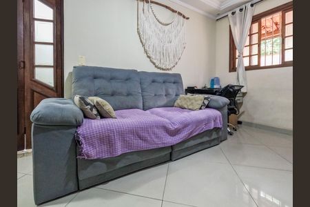Casa de condomínio para alugar com 120m², 2 quartos e 2 vagas