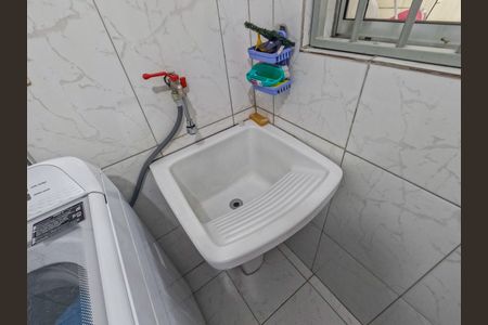 Casa de condomínio para alugar com 120m², 2 quartos e 2 vagas