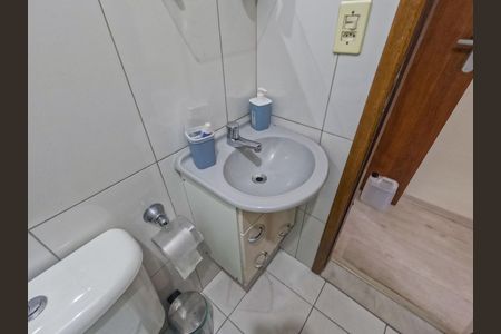 Casa de condomínio para alugar com 120m², 2 quartos e 2 vagas