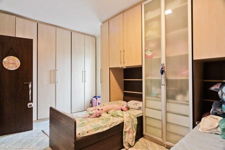 Casa à venda com 270m², 3 quartos e 2 vagasQuarto 1