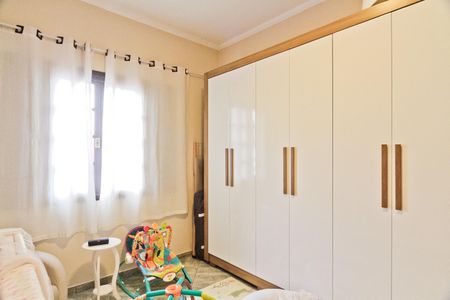 Casa à venda com 270m², 3 quartos e 2 vagasQuarto 2