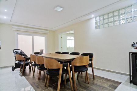 Casa à venda com 270m², 3 quartos e 2 vagasSala de Jantar