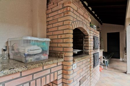 Casa à venda com 270m², 3 quartos e 2 vagasÁrea externa