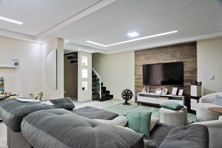 Sala de casa à venda com 3 quartos, 270m² em Parque Sao Domingos, São Paulo