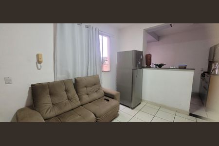 sala  de apartamento para alugar com 2 quartos, 46m² em Betim Industrial, Betim