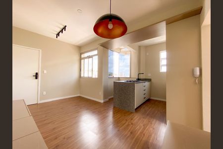 Apartamento à venda com 1 quarto, 40m² em Santo Antônio, Belo Horizonte