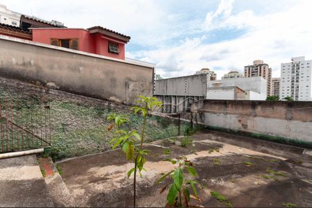 Casa à venda com 161m², 2 quartos e 2 vagasQuintal