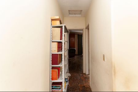 Casa à venda com 161m², 2 quartos e 2 vagasCorredor