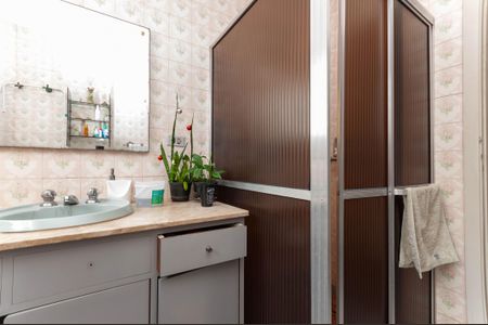 Casa à venda com 161m², 2 quartos e 2 vagasBanheiro Social