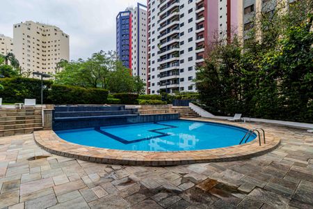 Apartamento à venda com 114m², 4 quartos e 2 vagasÁrea comum - Piscina