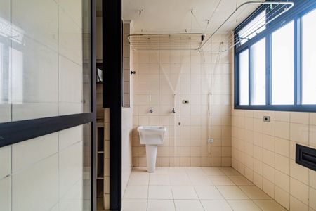 Apartamento à venda com 114m², 4 quartos e 2 vagasLavanderia