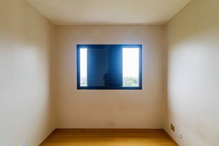 Apartamento à venda com 114m², 4 quartos e 2 vagasQuarto 01