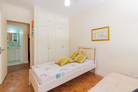 Apartamento para alugar com 85m², 2 quartos e 2 vagas Apartamento para alugar com 85m², 2 quartos e 2 vagasQuarto 1