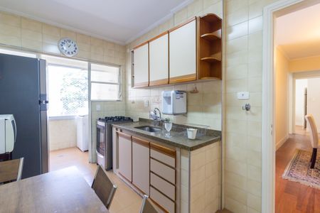 Apartamento para alugar com 85m², 2 quartos e 2 vagas Apartamento para alugar com 85m², 2 quartos e 2 vagasCozinha e Área de Serviço