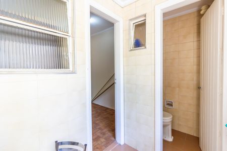 Apartamento para alugar com 85m², 2 quartos e 2 vagas Apartamento para alugar com 85m², 2 quartos e 2 vagasCozinha e Área de Serviço