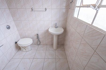 Casa para alugar com 250m², 5 quartos e sem vaga Casa para alugar com 250m², 5 quartos e sem vagasuite