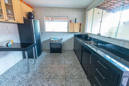 Casa para alugar com 250m², 5 quartos e sem vaga Casa para alugar com 250m², 5 quartos e sem vagacozinha / 2º andar