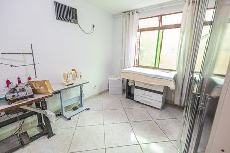 Casa para alugar com 250m², 5 quartos e sem vaga Casa para alugar com 250m², 5 quartos e sem vagaquarto 2