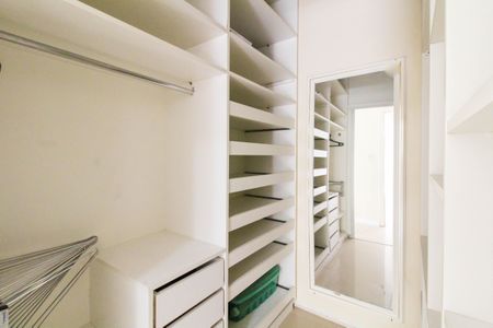 Apartamento à venda com 110m², 4 quartos e 1 vagaQuarto 1